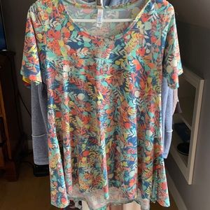 LuLaRoe Perfect T - Size XS